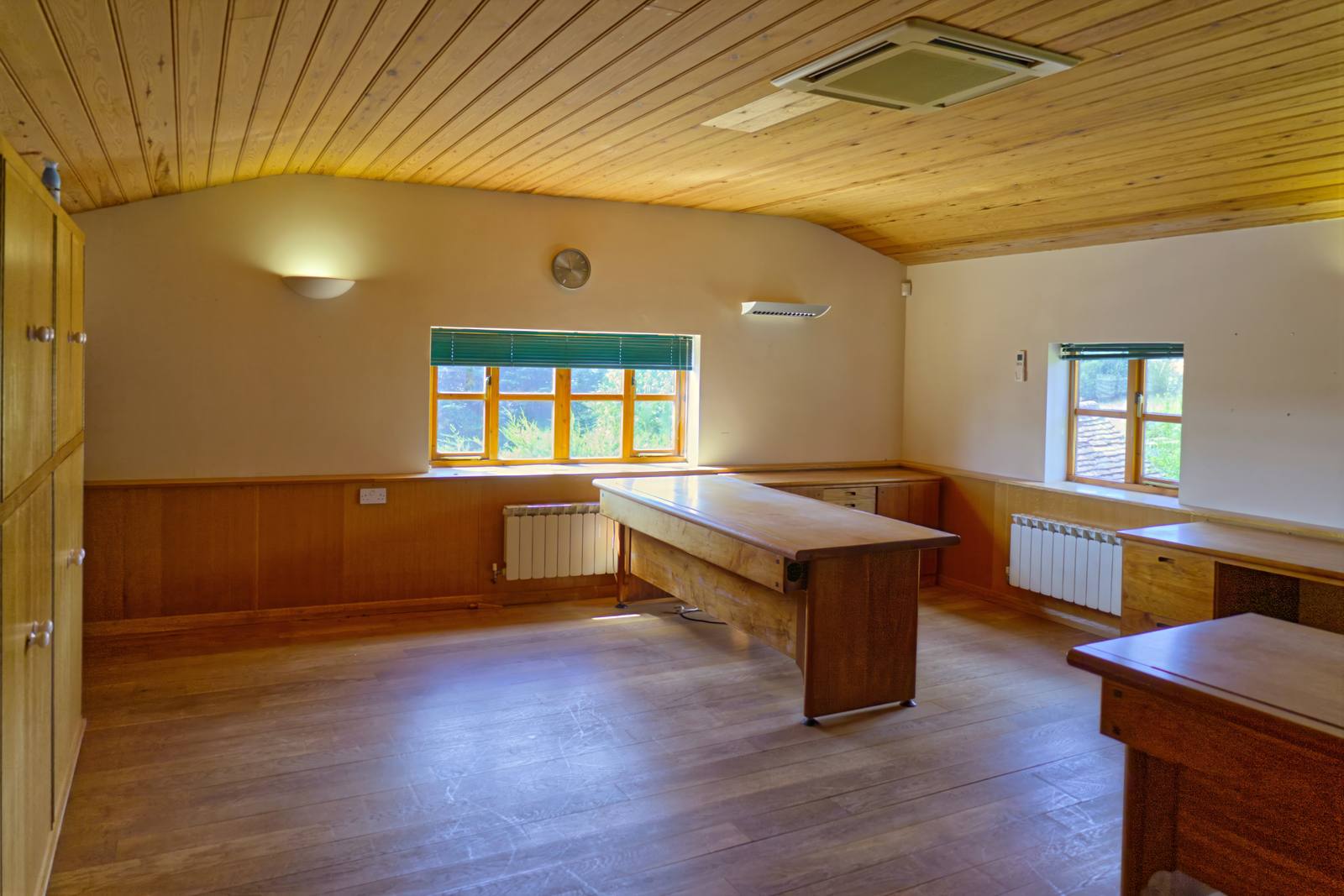 Interior of Office 9, the available office to rent at Monkhurst House